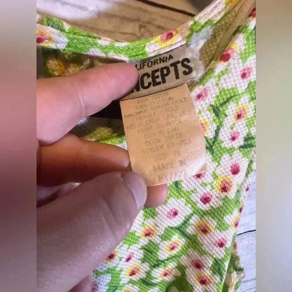 California Concepts Vintage Daisy Patterned Dress - Picture 3 of 7